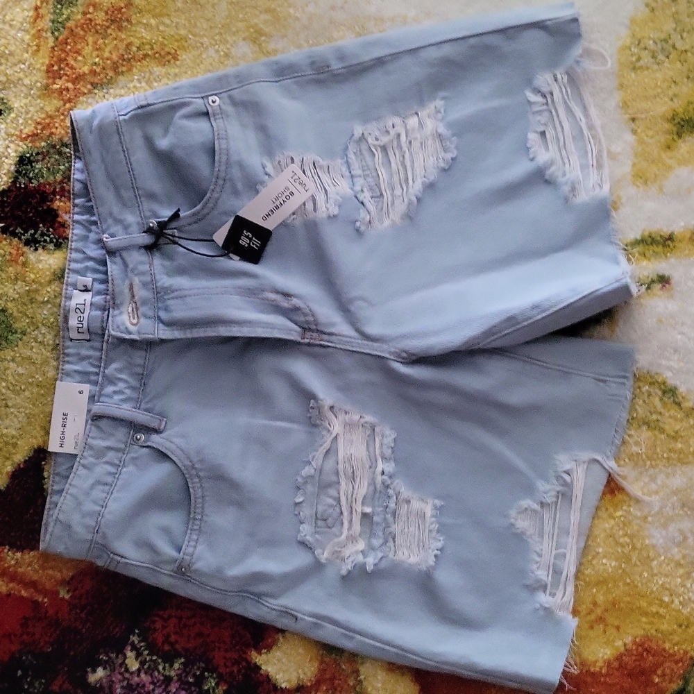 High Short Shorts